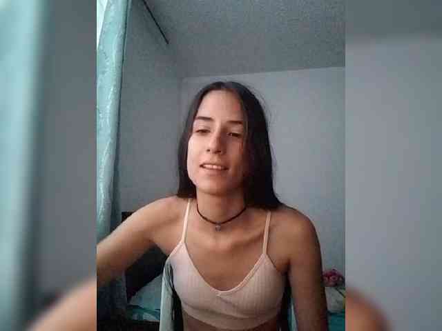 Dannali22 webcam