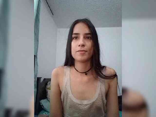 Dannali22 webcam
