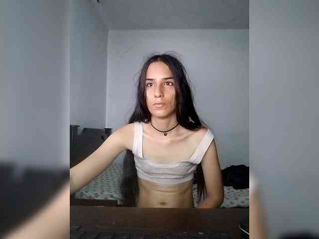 Dannali22 webcam
