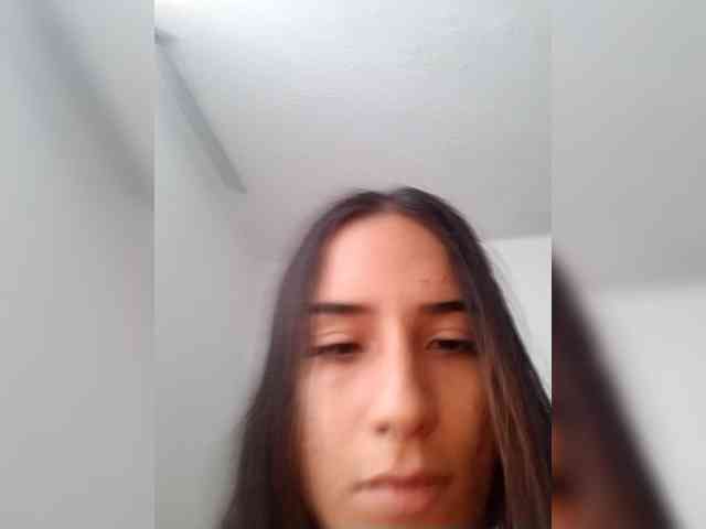 Dannali22 webcam
