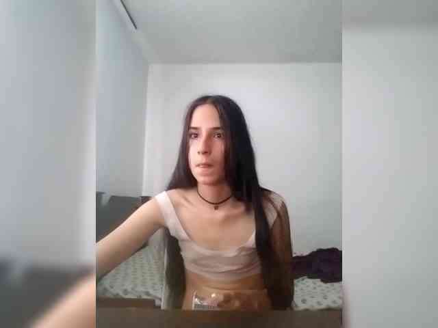 Dannali22 webcam
