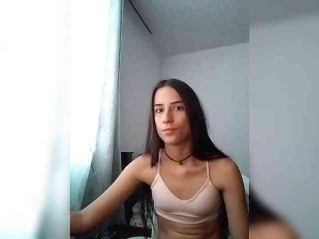 Dannali22 webcam