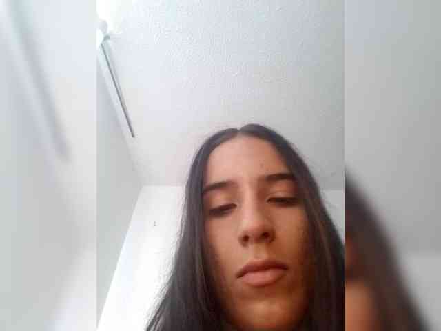 Dannali22 webcam