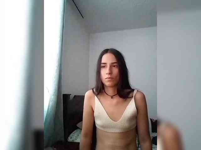 Dannali22 webcam