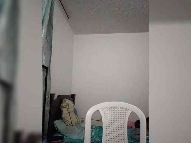 Dannali22 webcam