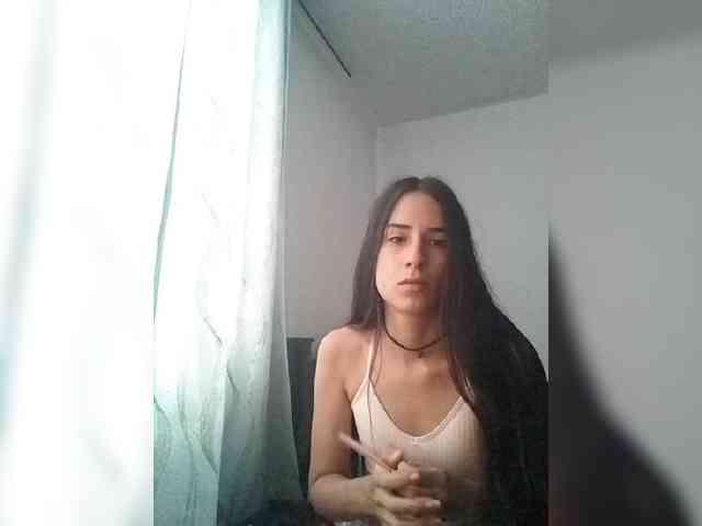 Dannali22 webcam