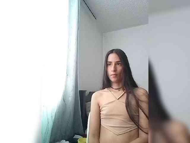 Dannali22 Live Webcam on BongaCams