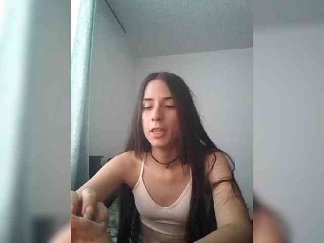 Dannali22 webcam