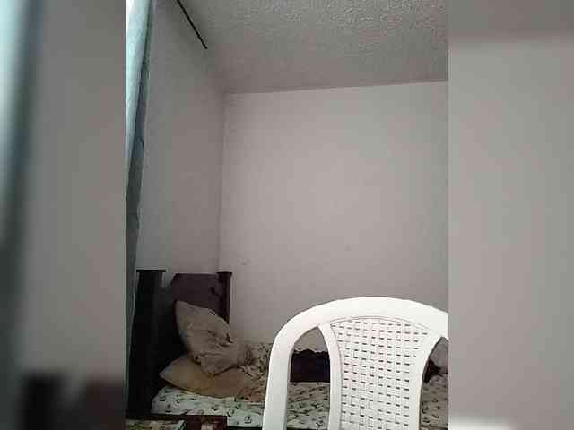 Dannali22 webcam