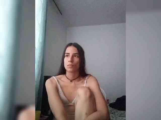 Dannali22 webcam