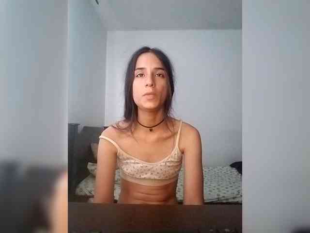 Dannali22 webcam