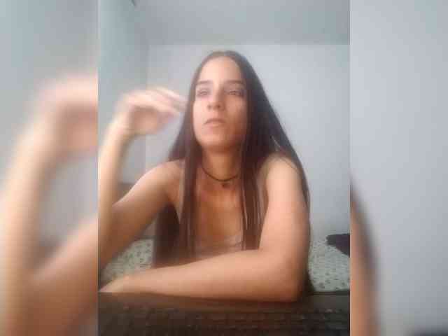 Dannali22 webcam
