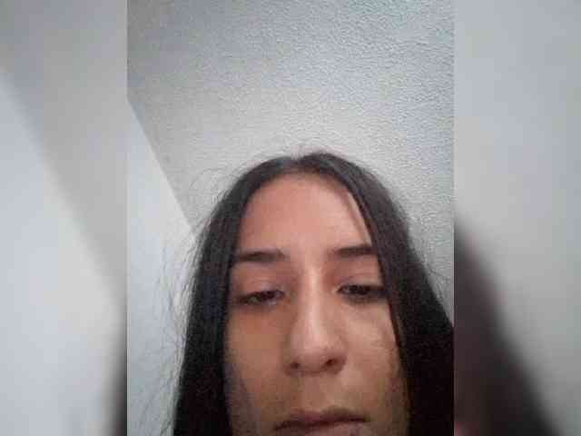 Dannali22 webcam