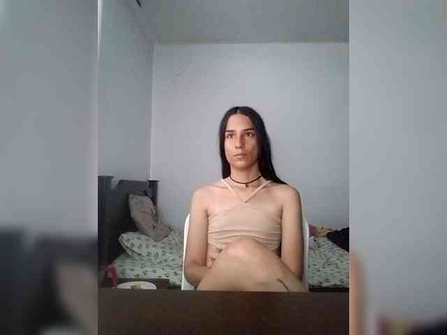 Dannali22 webcam