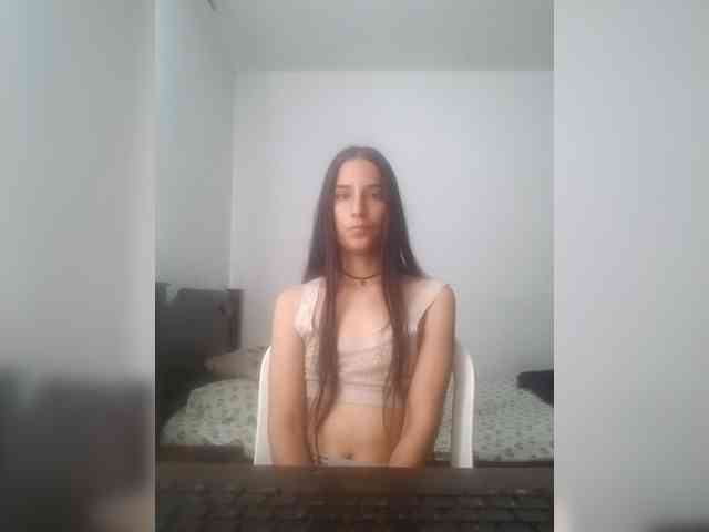 Dannali22 webcam