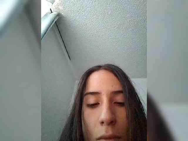 Dannali22 webcam