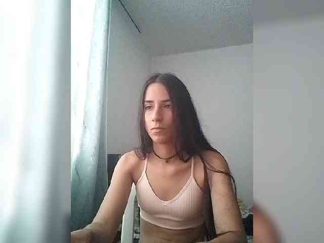 Dannali22 webcam