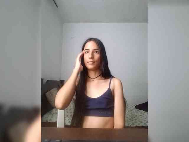 Dannali22 webcam