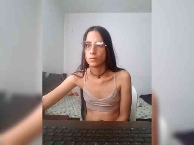 Dannali22 webcam