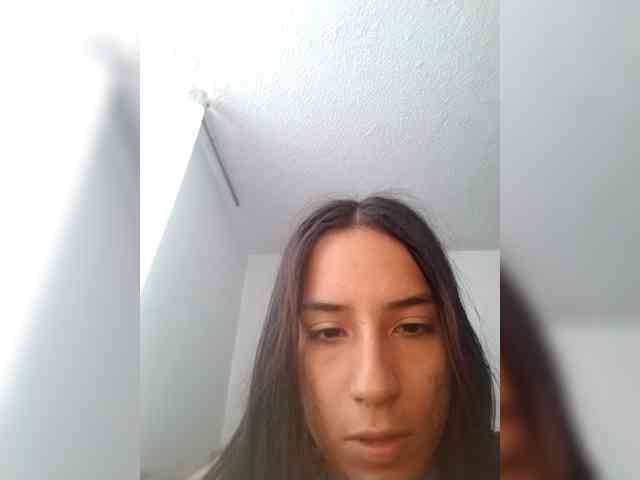 Dannali22 webcam
