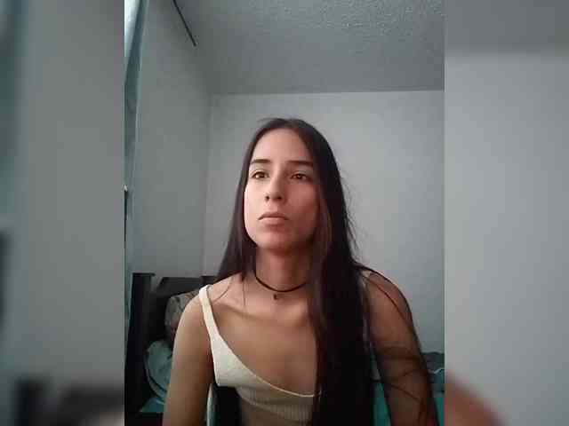 Dannali22 webcam