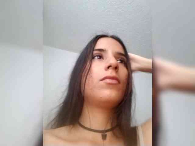 Dannali22 webcam