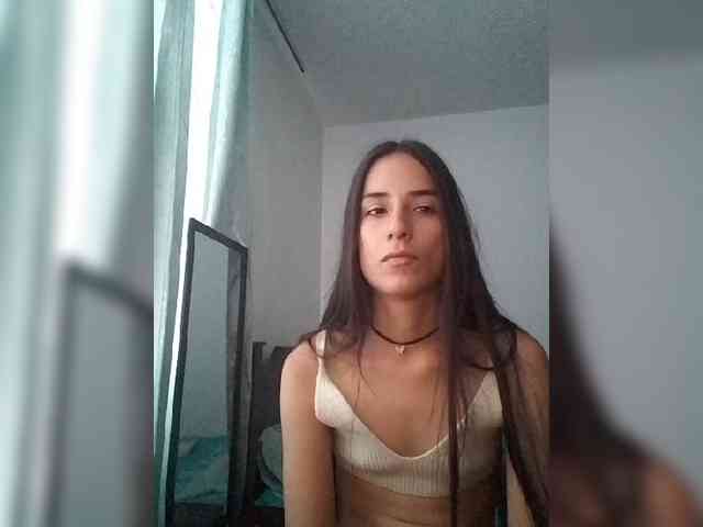 Dannali22 webcam