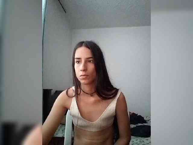 Dannali22 webcam