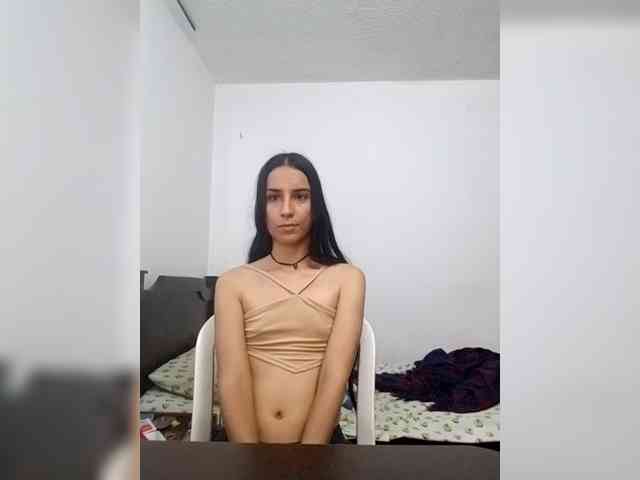 Dannali22 webcam