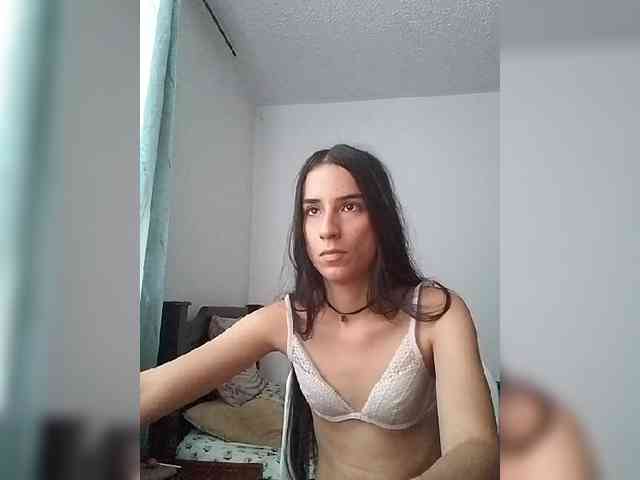 Dannali22 webcam