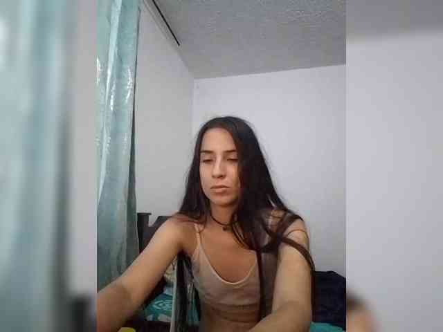 Dannali22 webcam