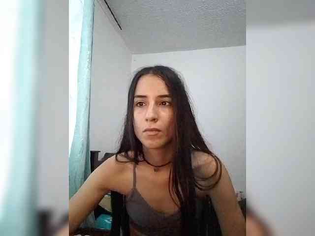 Dannali22 webcam