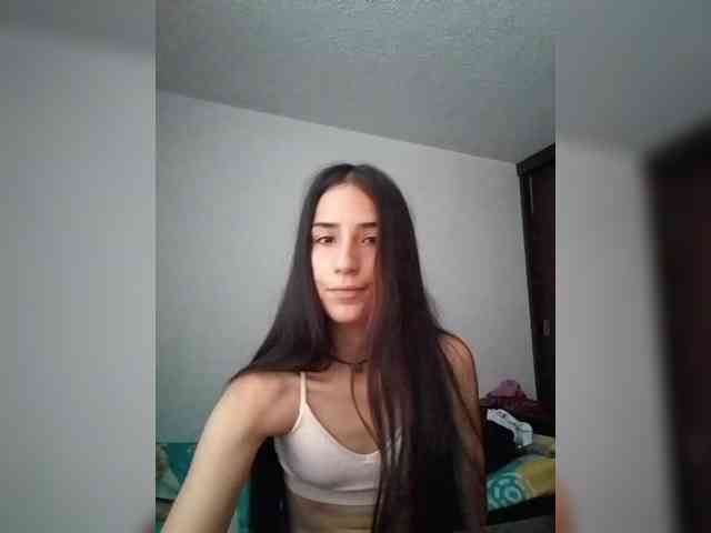 Dannali22 webcam