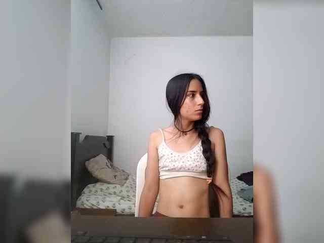 Dannali22 webcam
