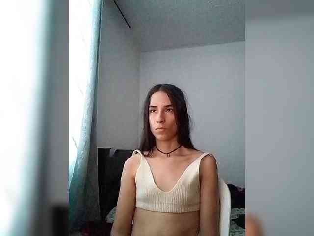 Dannali22 webcam