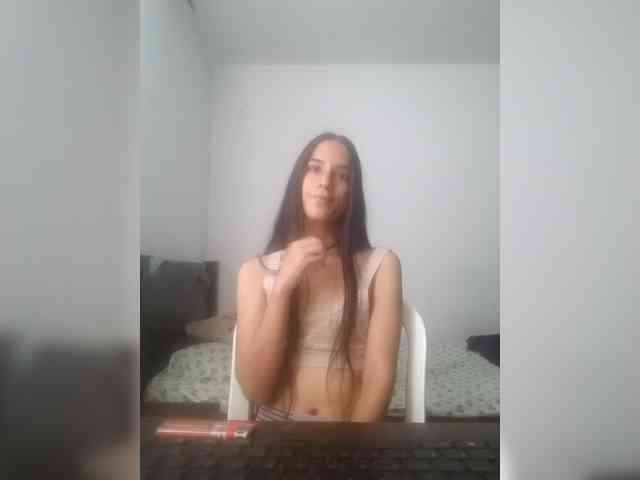 Dannali22 webcam