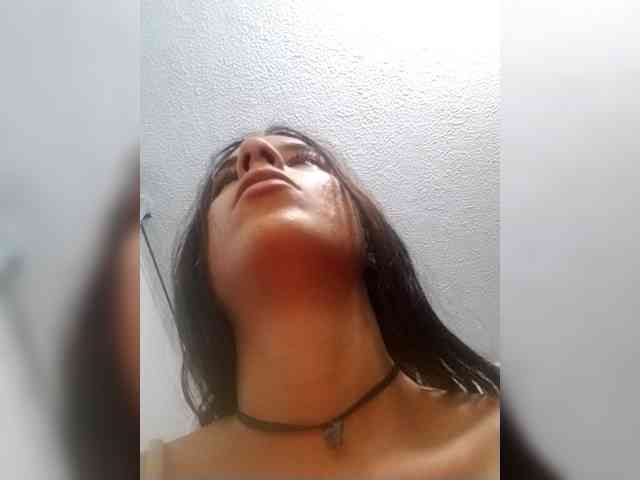 Dannali22 webcam