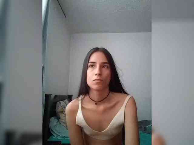 Dannali22 webcam