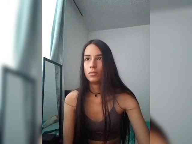 Dannali22 webcam
