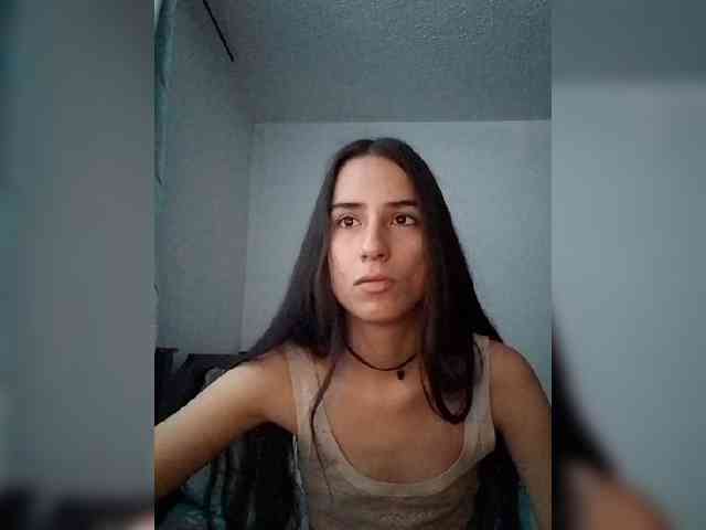 Dannali22 webcam