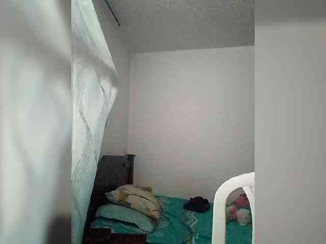 Dannali22 webcam