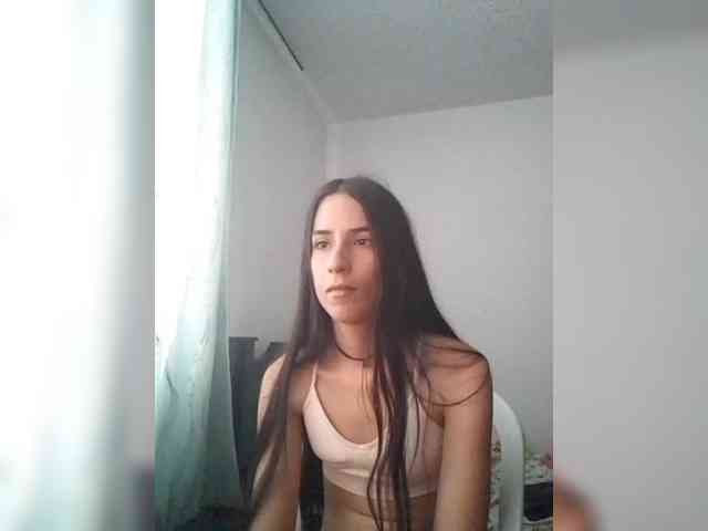 Dannali22 webcam