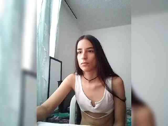 Dannali22 webcam