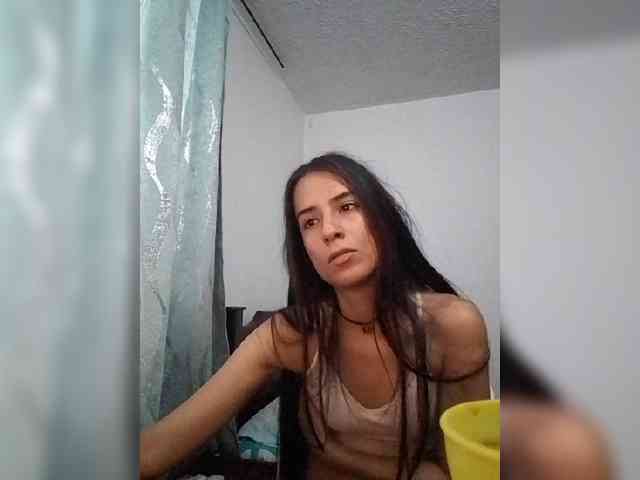 Dannali22 Live Webcam on BongaCams