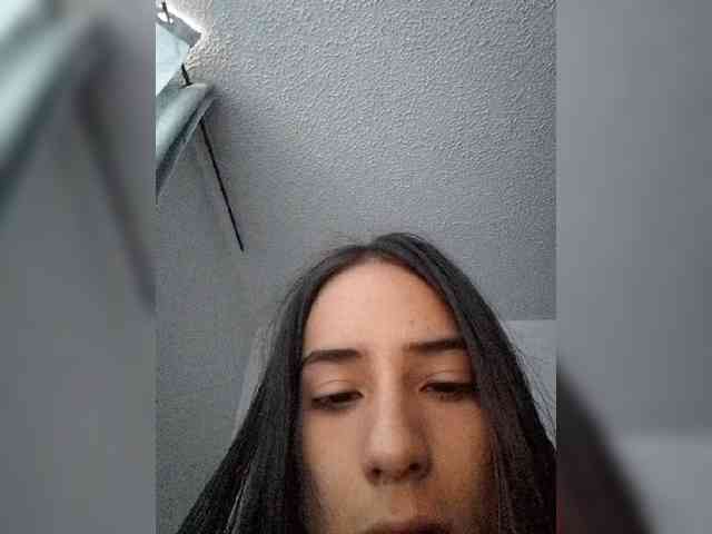 Dannali22 webcam
