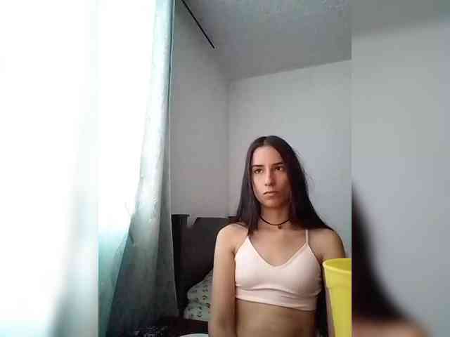 Dannali22 webcam