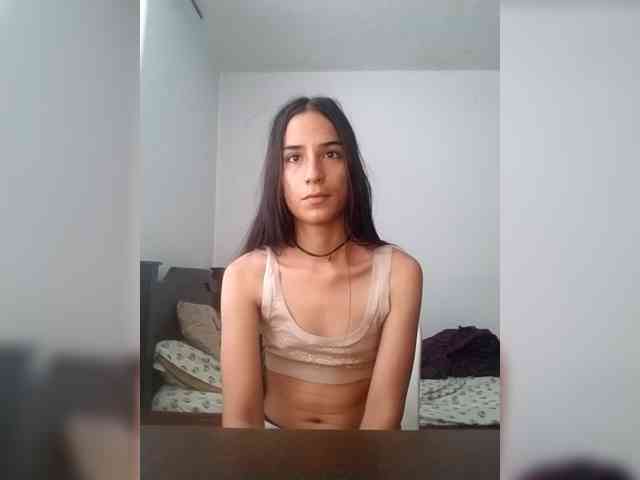 Dannali22 webcam