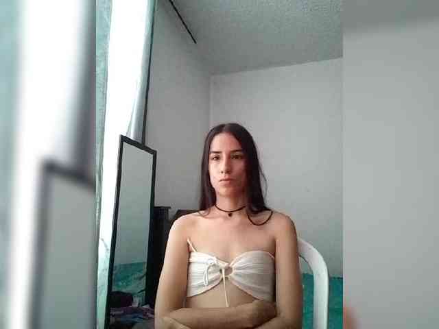 Dannali22 webcam