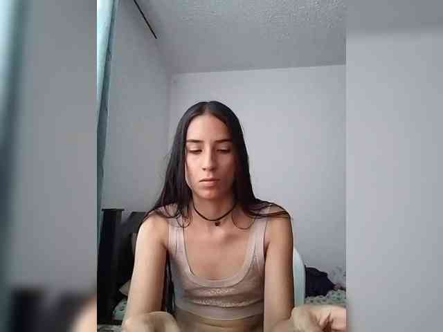 Dannali22 webcam