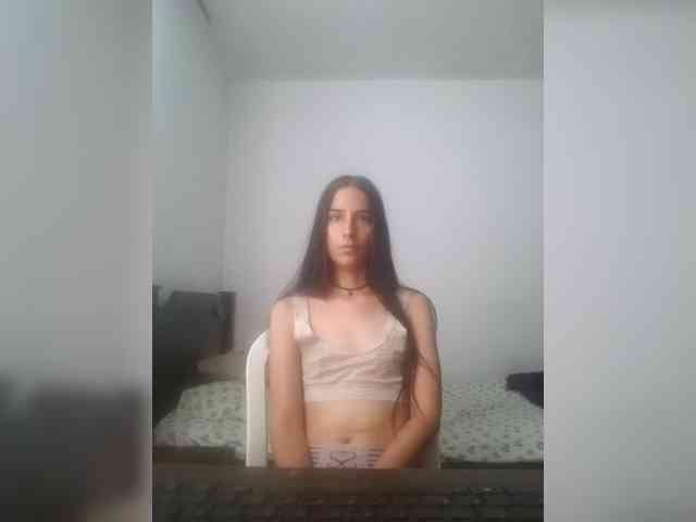 Dannali22 webcam